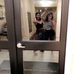 Meet your Posher, Chloe